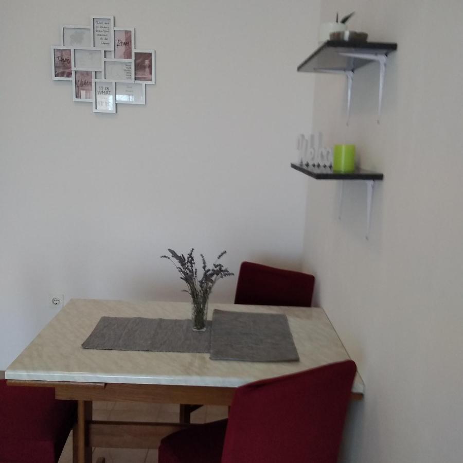 Apartmani Maja Паг Экстерьер фото